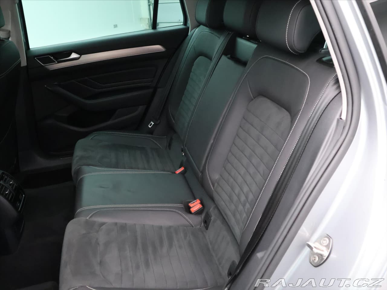2021 Volkswagen PASSAT - 15