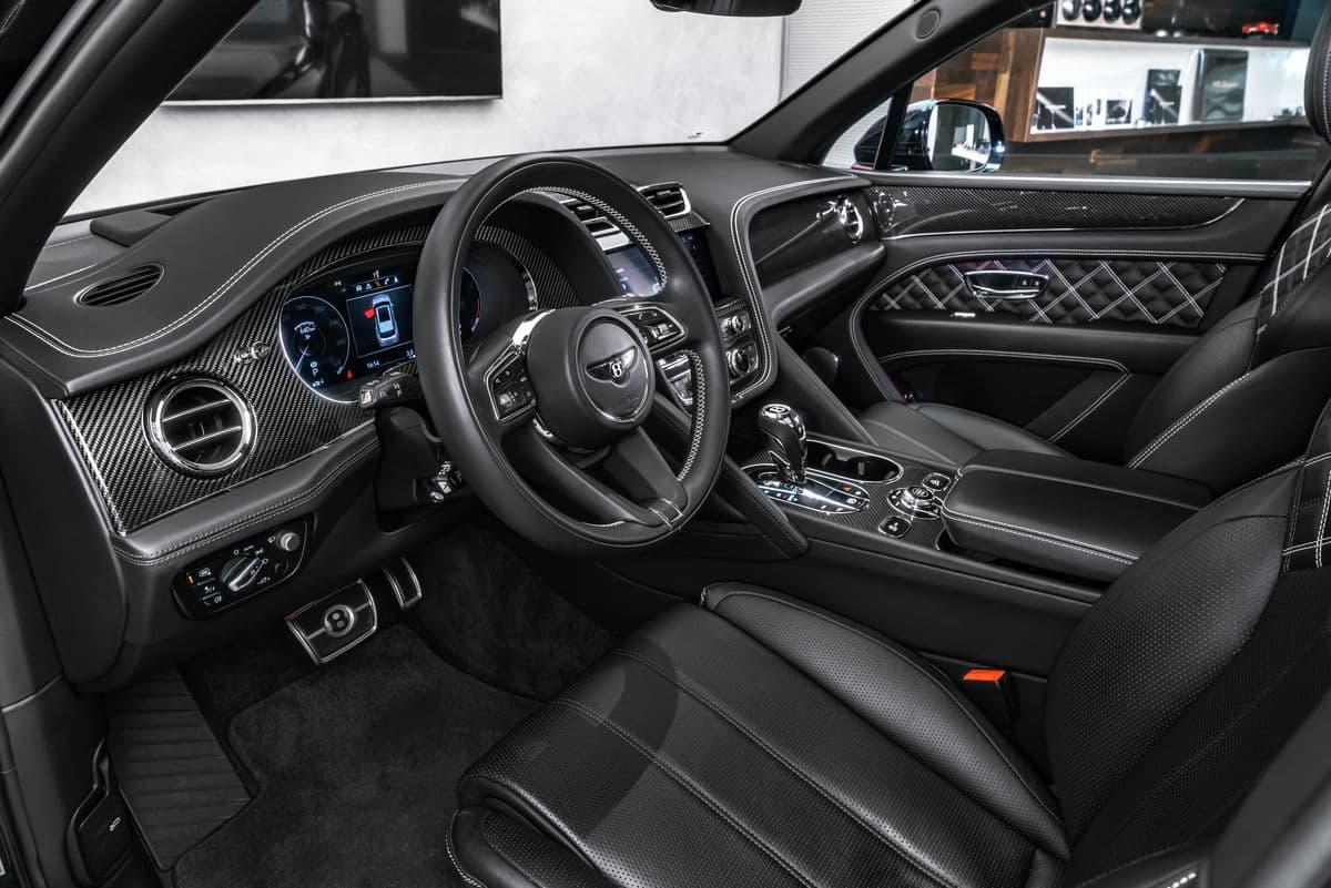 2021 Bentley BENTAYGA - 11