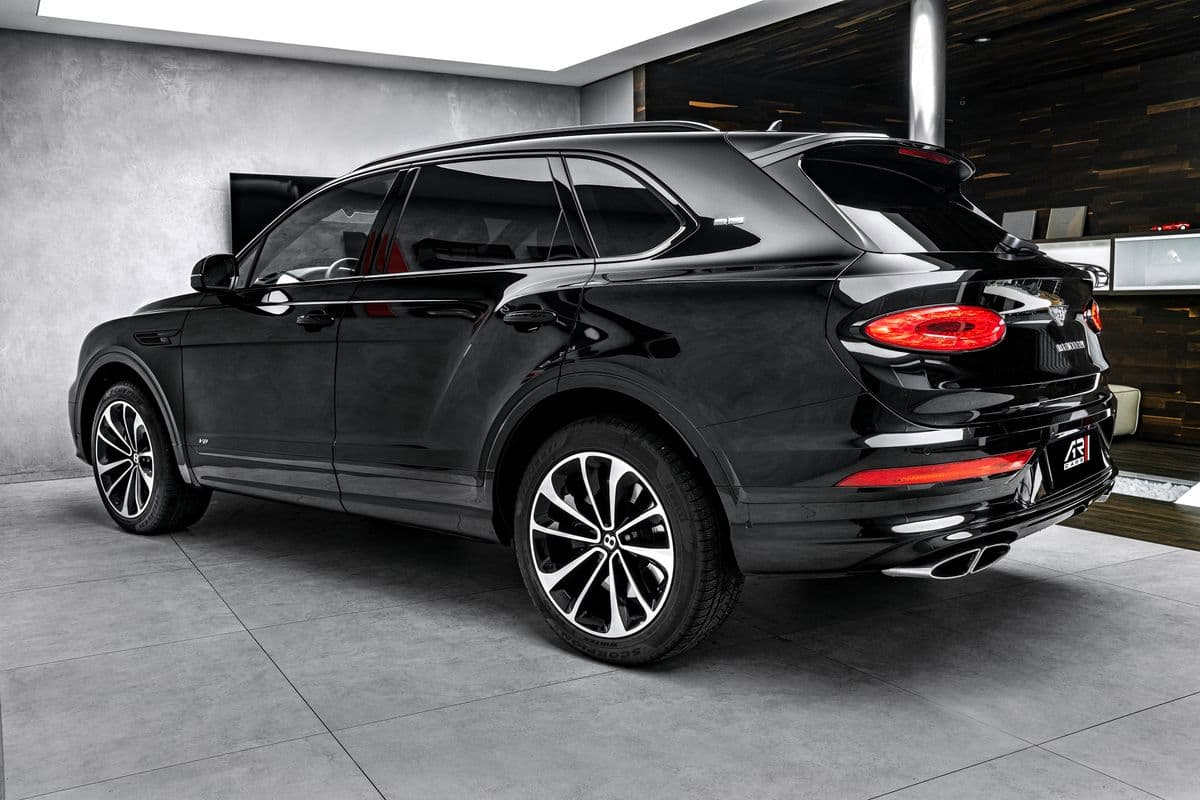 2021 Bentley BENTAYGA - 7