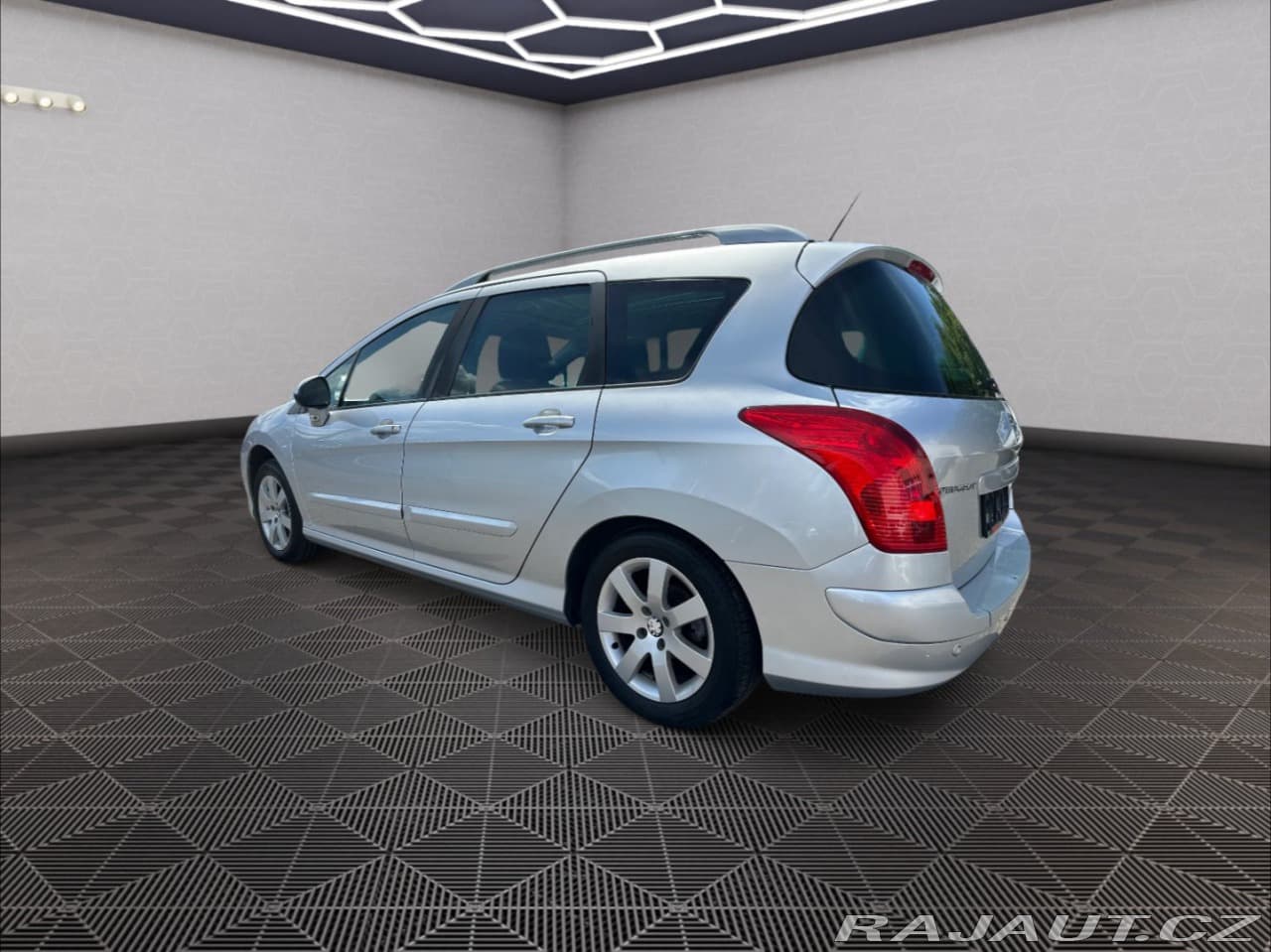 2013 Peugeot 308 - 5