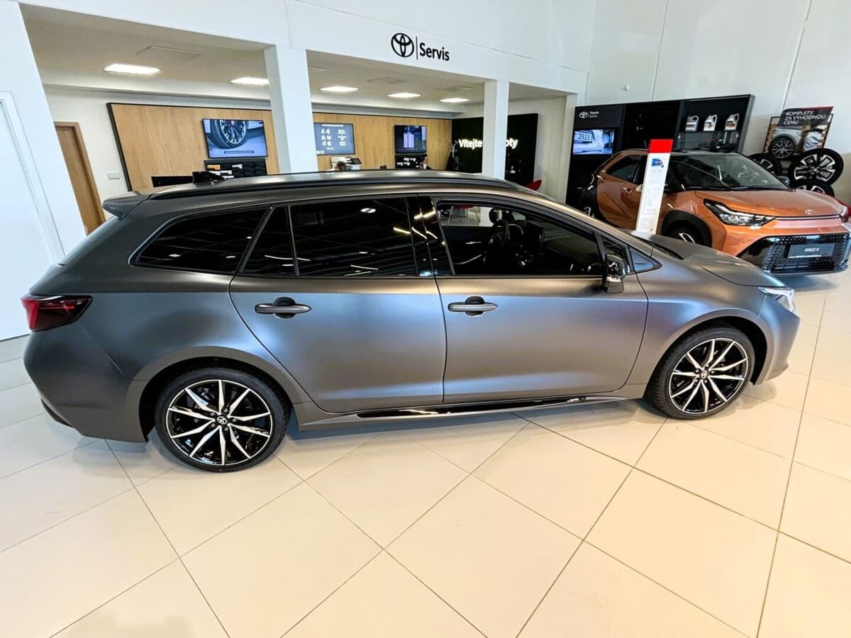 Toyota COROLLA - 8