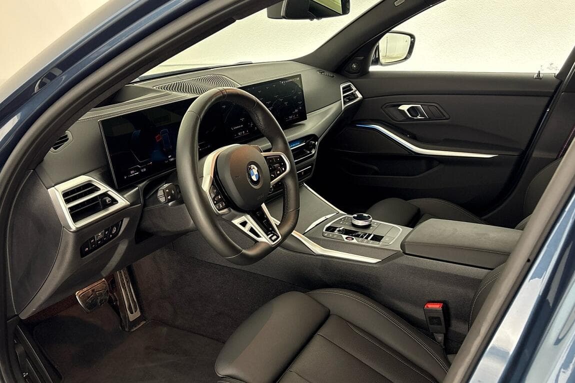 2025 BMW 3-SERIES - 7