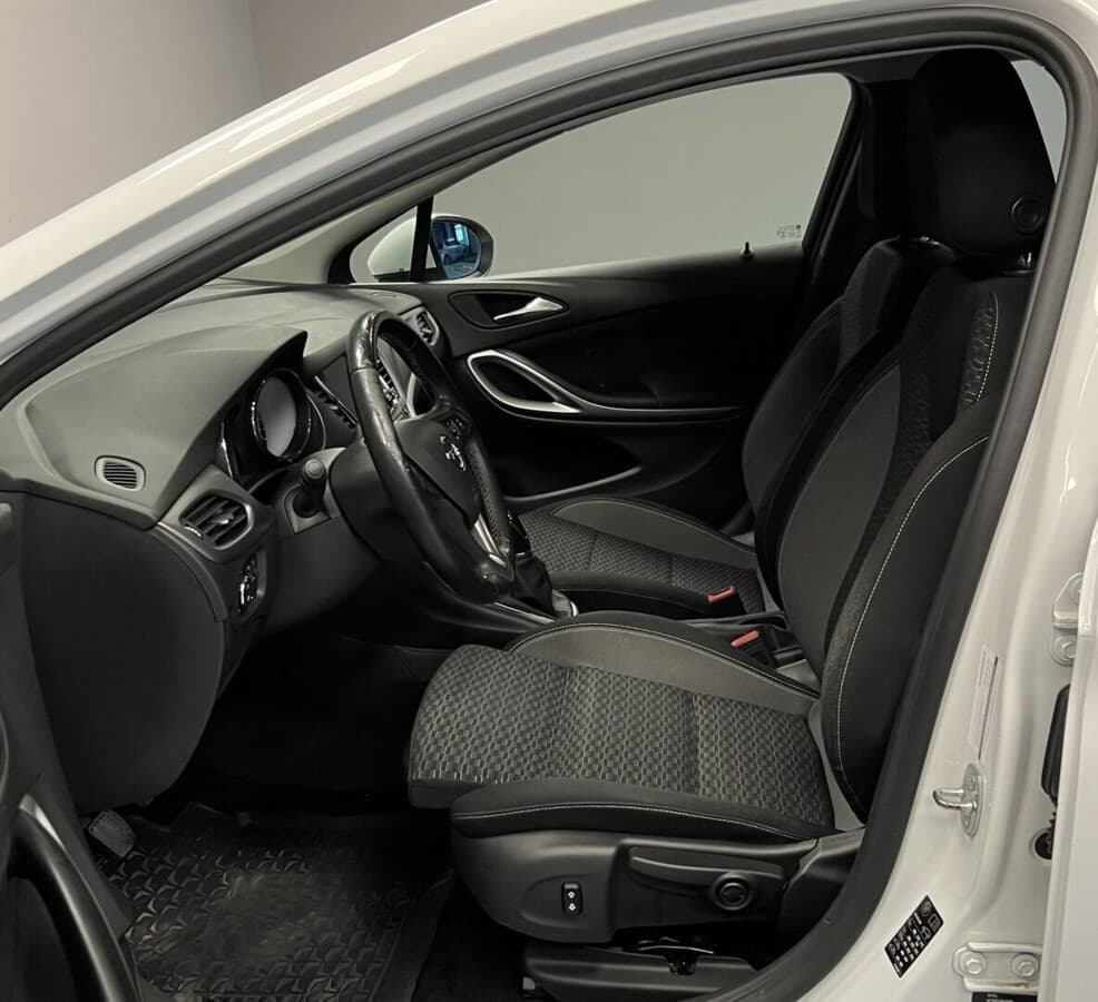 2020 Opel ASTRA - 7