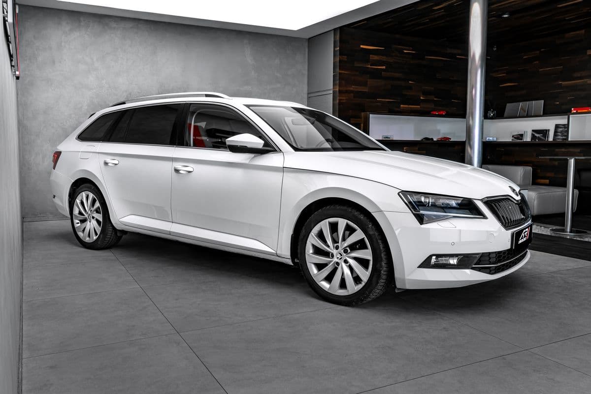 2018 Škoda SUPERB - 4