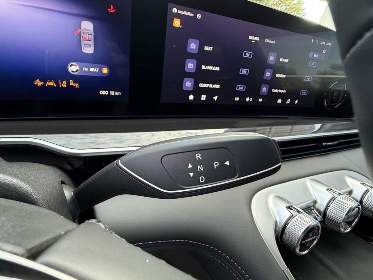 2025 Omoda 9 - 14