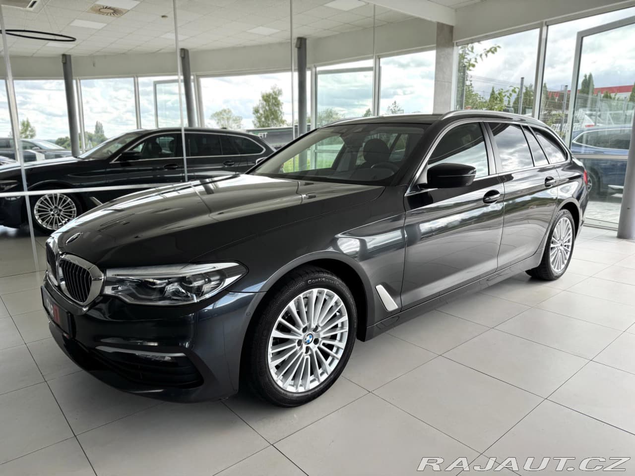 2019 BMW 5-SERIES - 2