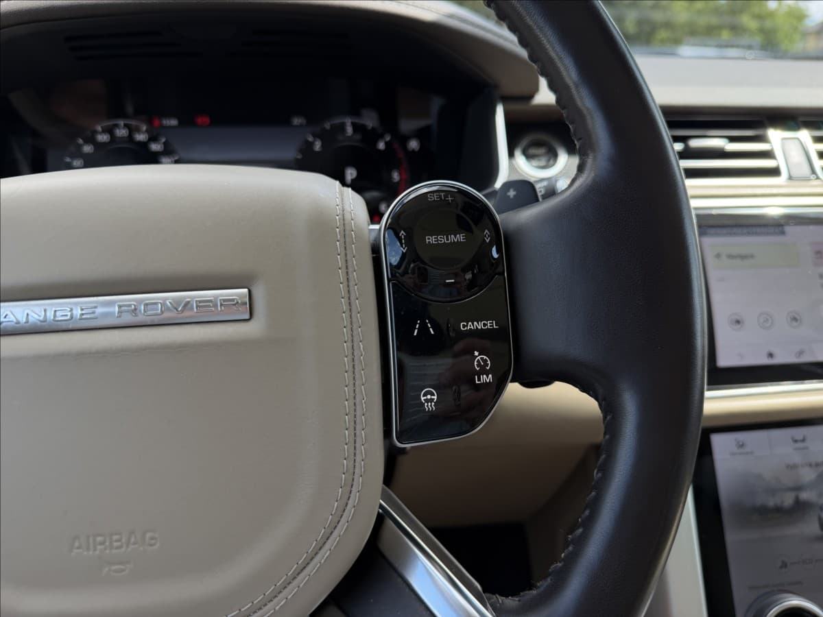 2018 Land Rover RANGE ROVER - 14