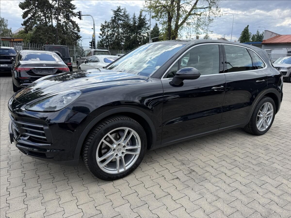 2020 Porsche CAYENNE - 8