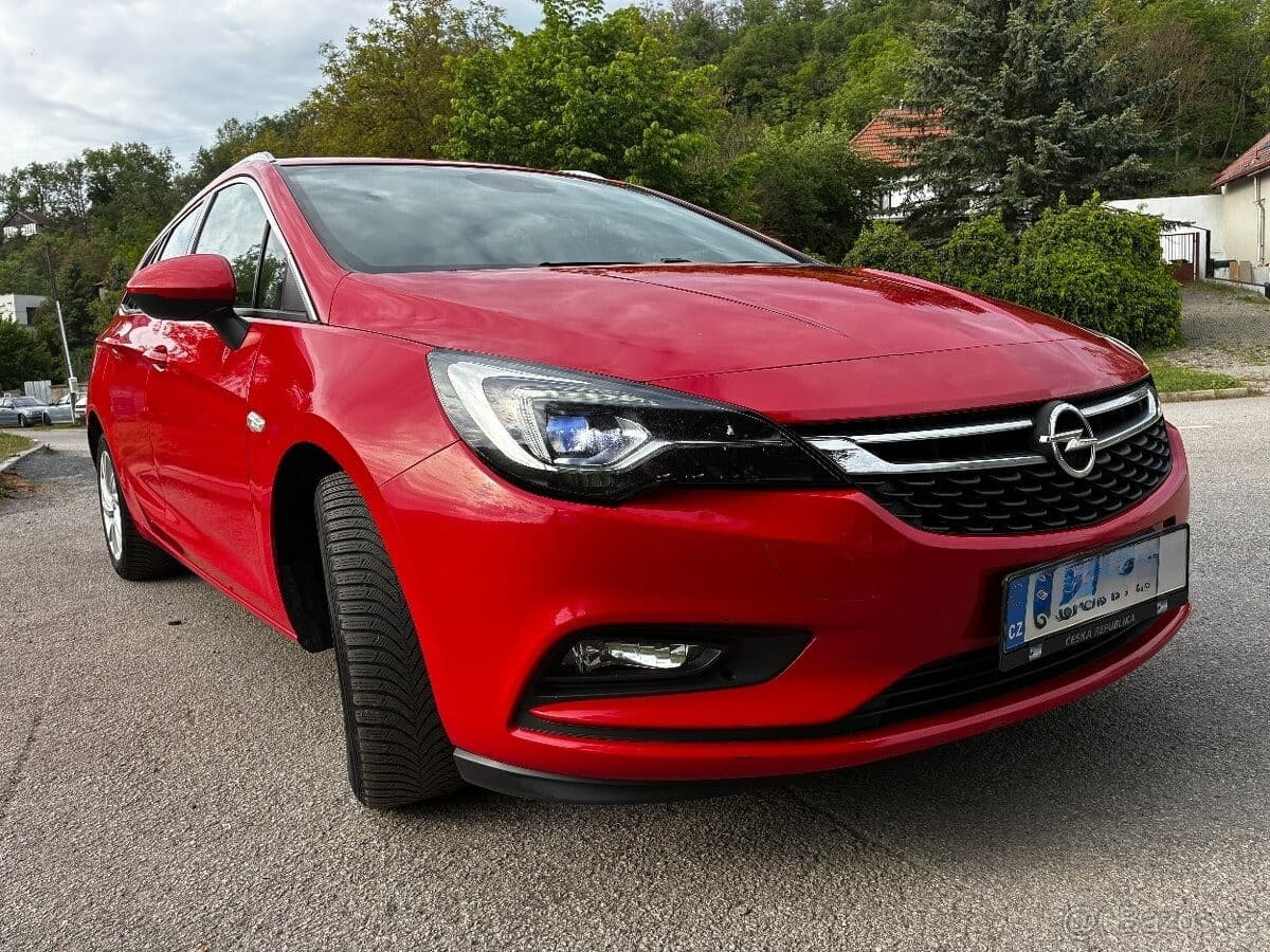 2017 Opel ASTRA - 11