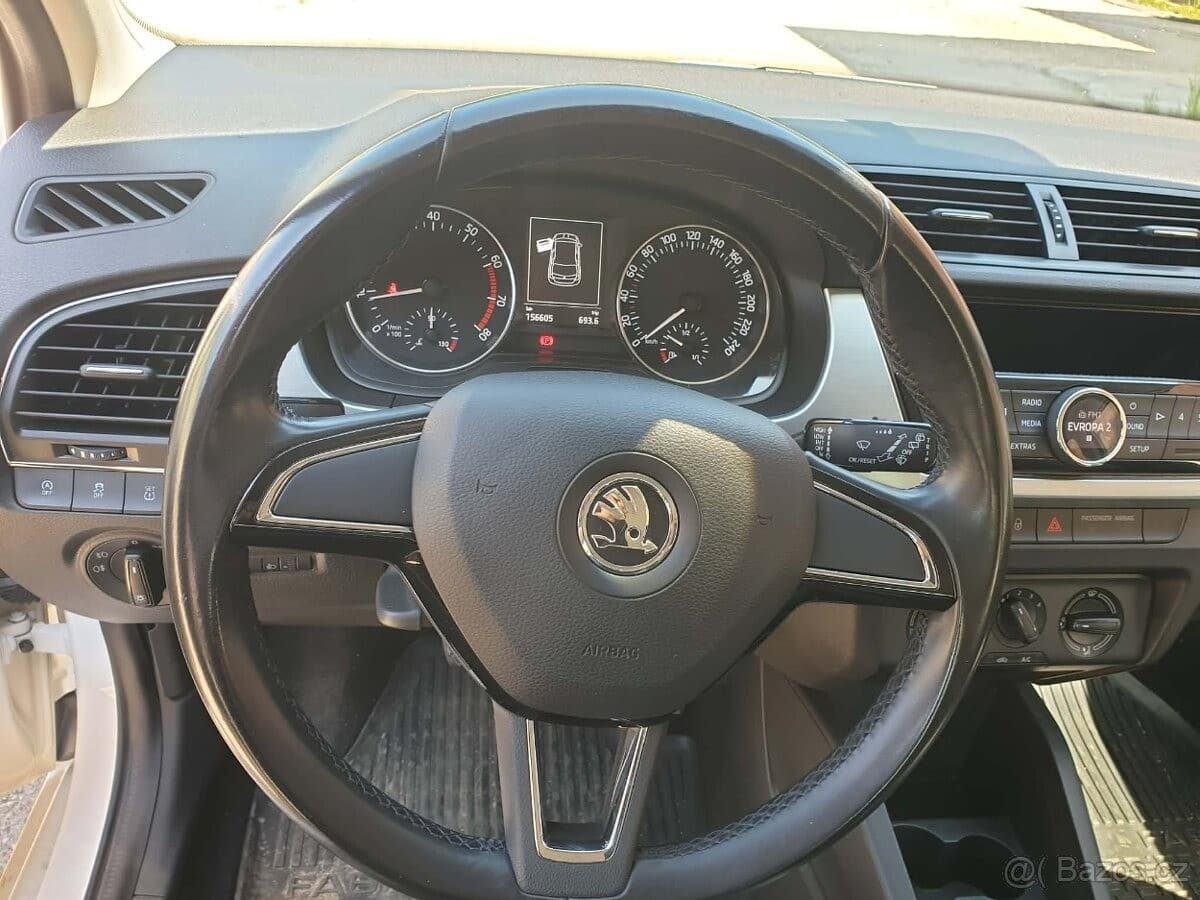 2015 Škoda FABIA - 4