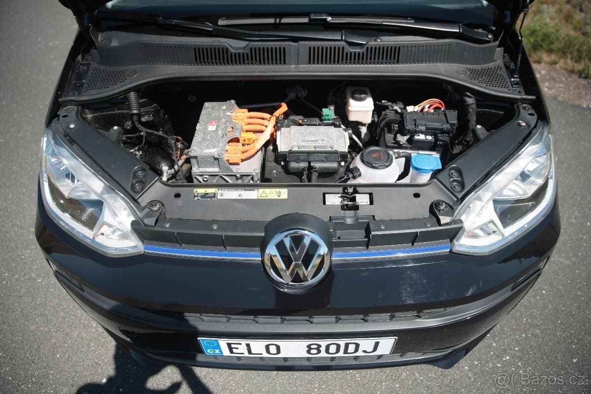2022 Volkswagen UP! - 11