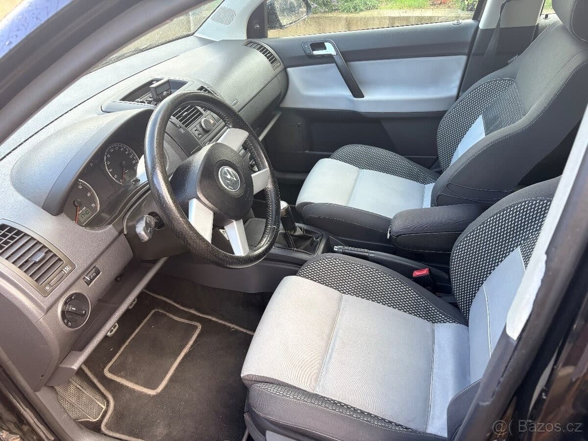 Volkswagen POLO - 6