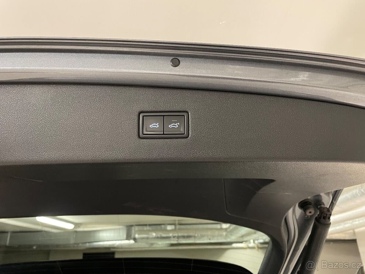 2018 Volkswagen TIGUAN - 10