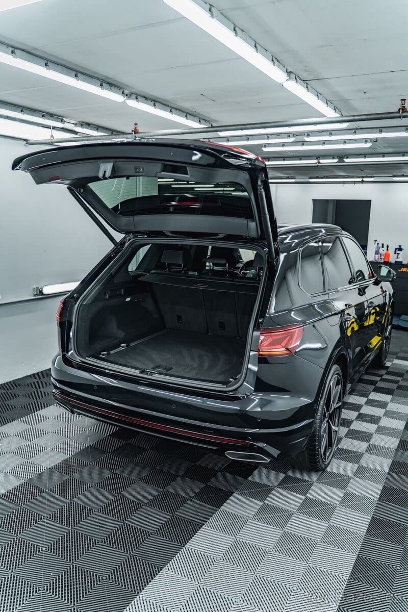 2022 Volkswagen TOUAREG - 12