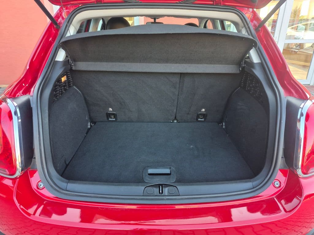 2016 Fiat 500X - 11