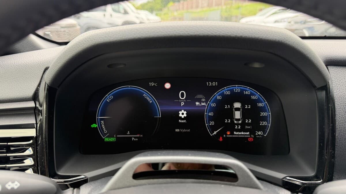 Toyota CAMRY - 12