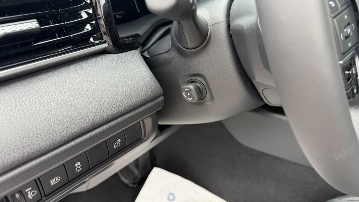 Toyota CAMRY - 13