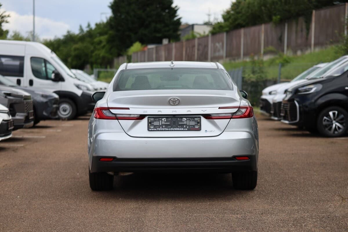 Toyota CAMRY - 2