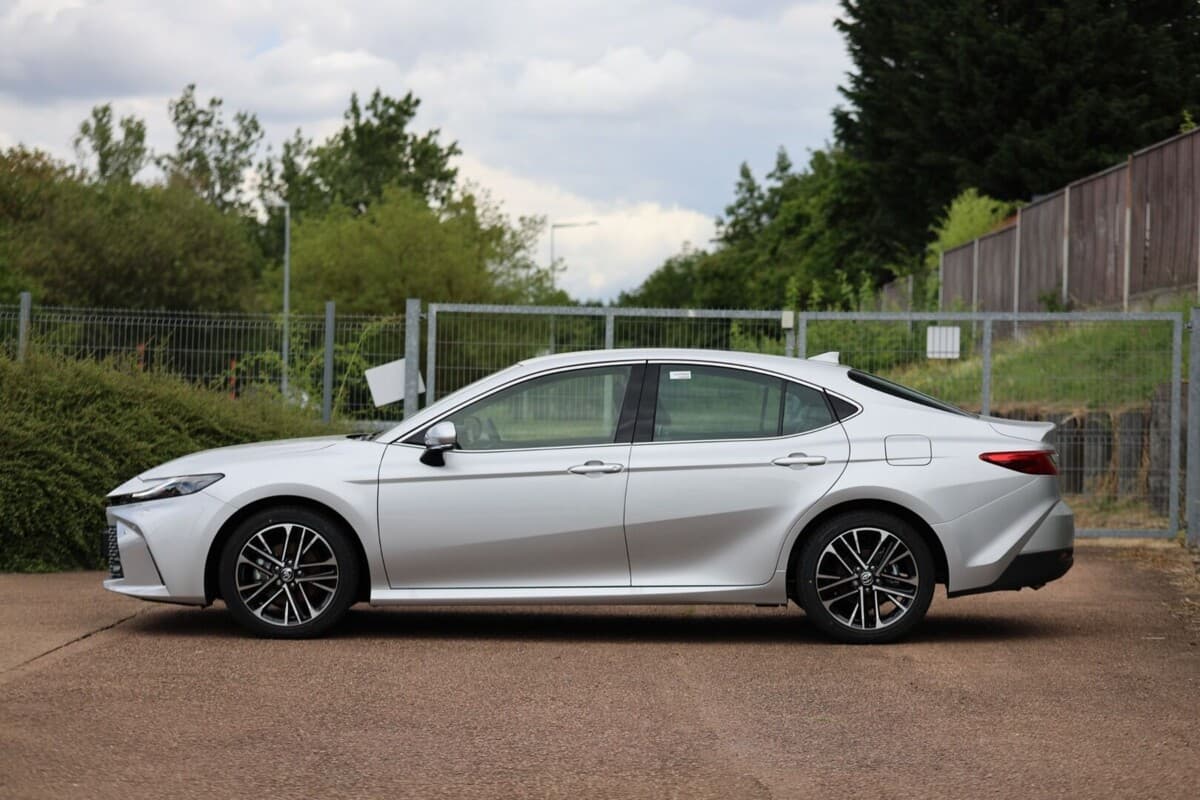 Toyota CAMRY - 7