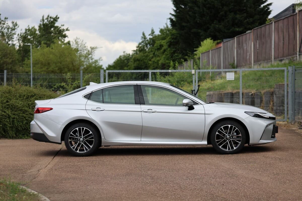 Toyota CAMRY - 9