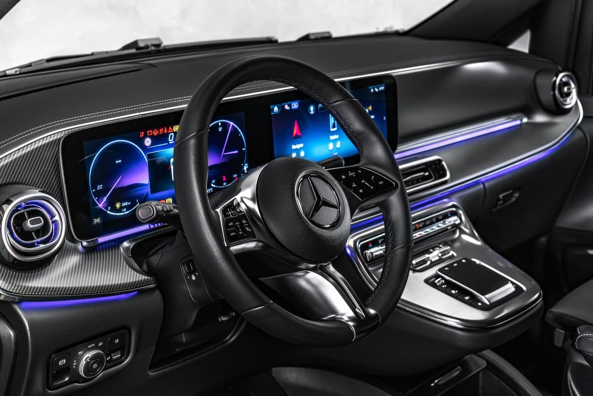 2025 Mercedes-Benz V-CLASS - 16