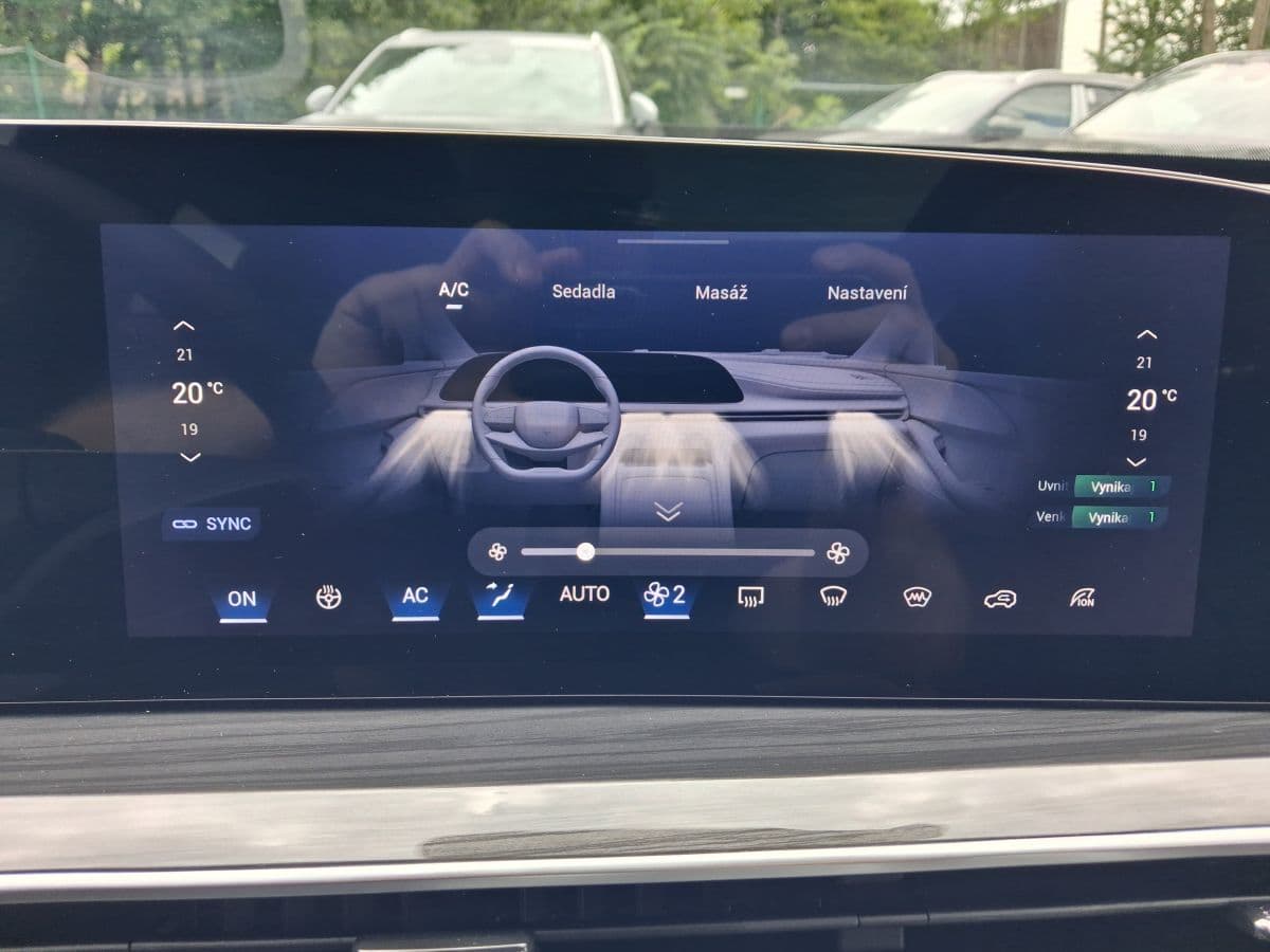 2026 Omoda 9 - 18