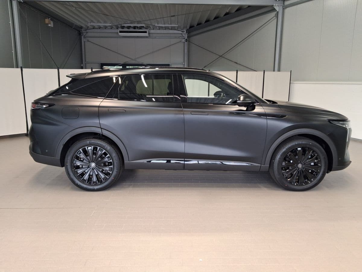 2026 Omoda 9 - 6