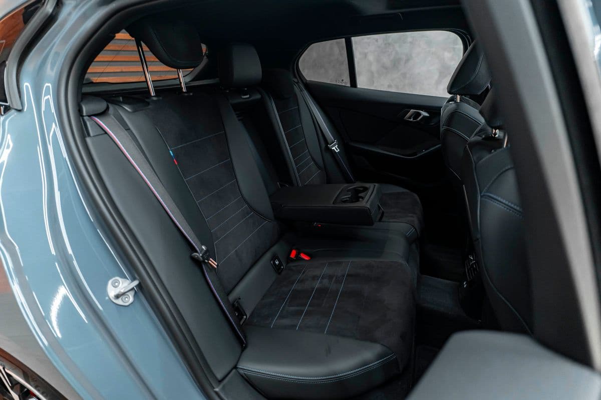 2024 BMW 1-SERIES - 17