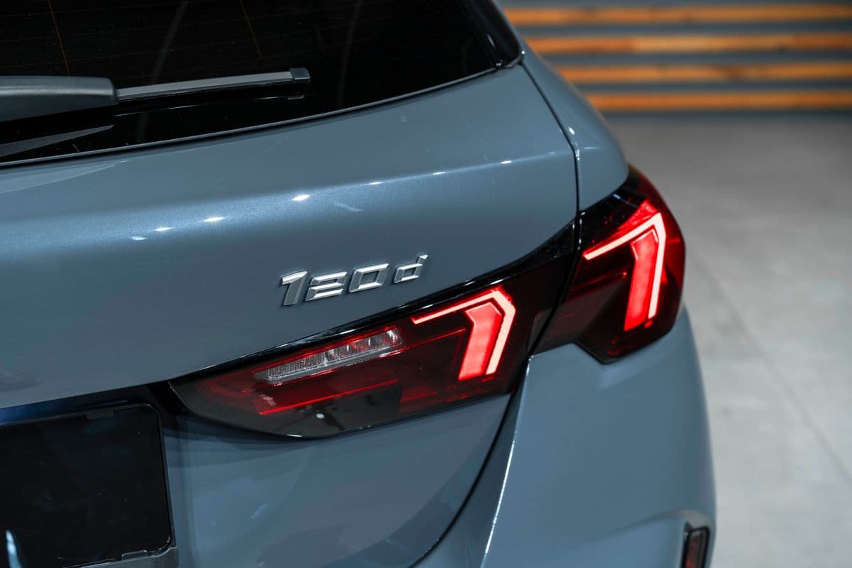2024 BMW 1-SERIES - 19