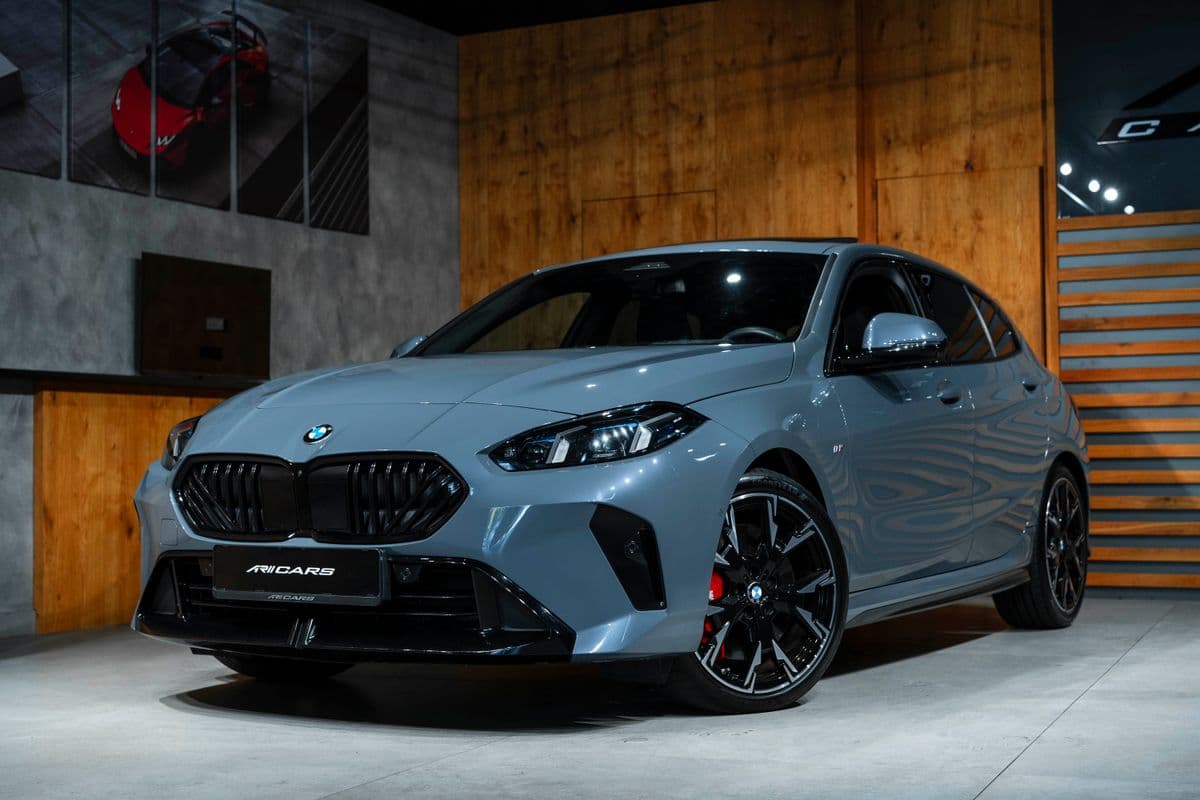 2024 BMW 1-SERIES - 3