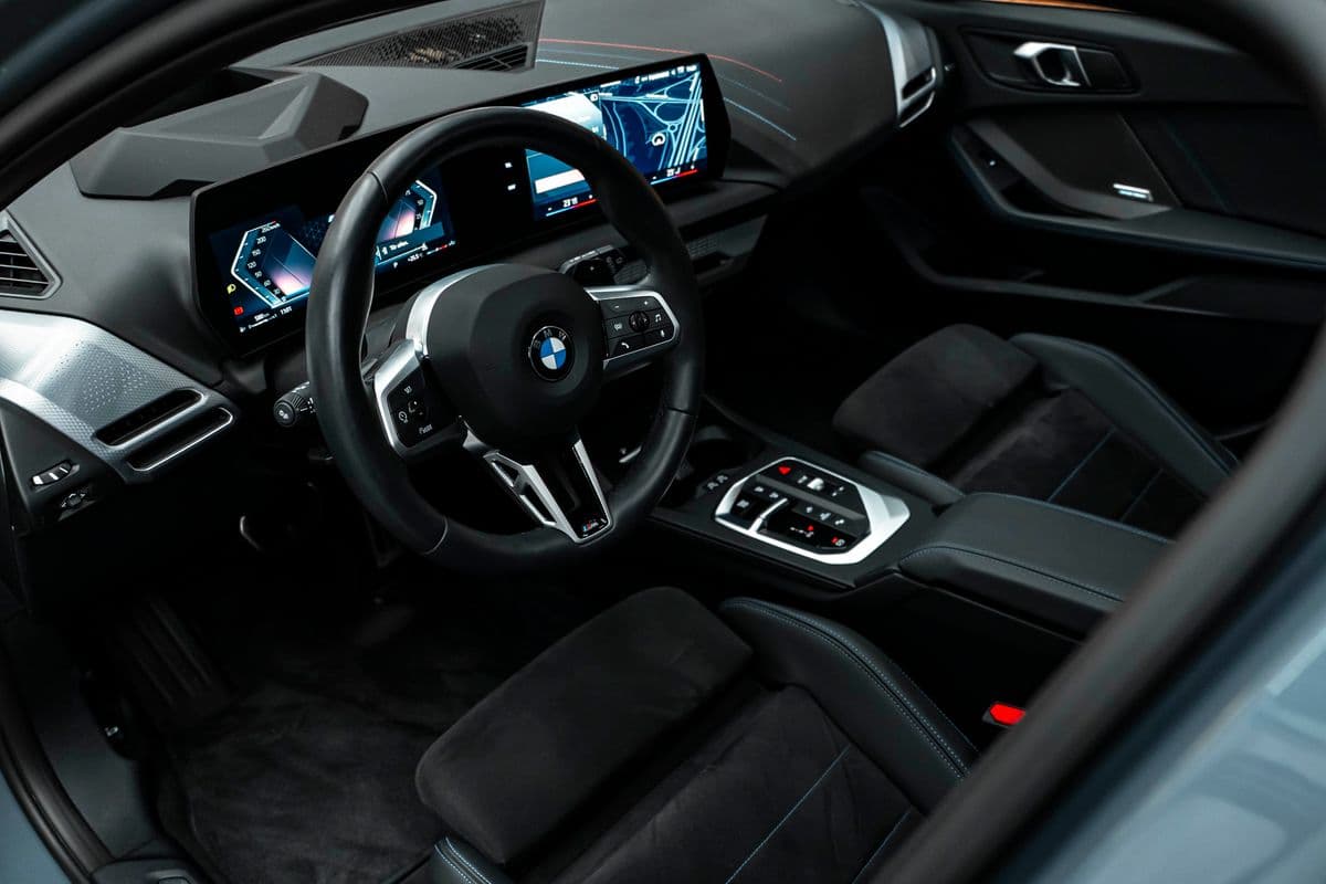 2024 BMW 1-SERIES - 6