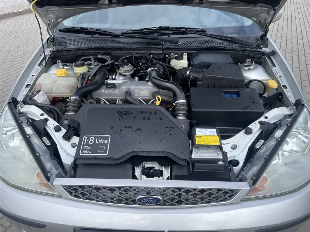 2002 Ford FOCUS - 20
