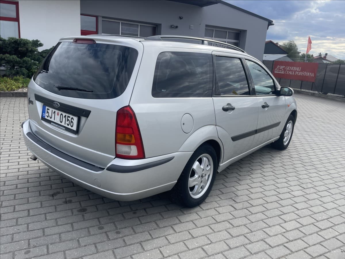 2002 Ford FOCUS - 4