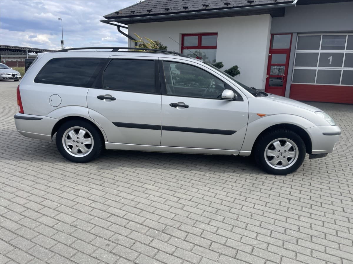 2002 Ford FOCUS - 5