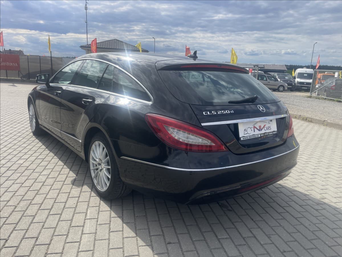 2016 Mercedes-Benz CLS - 3