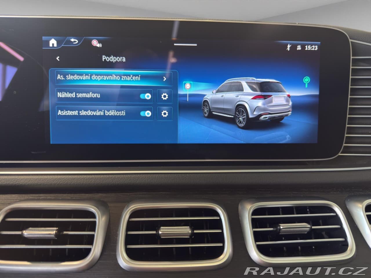 2025 Mercedes-Benz GLE - 16