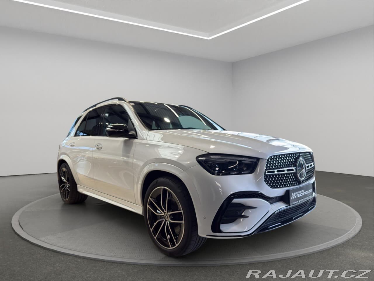 2025 Mercedes-Benz GLE - 3