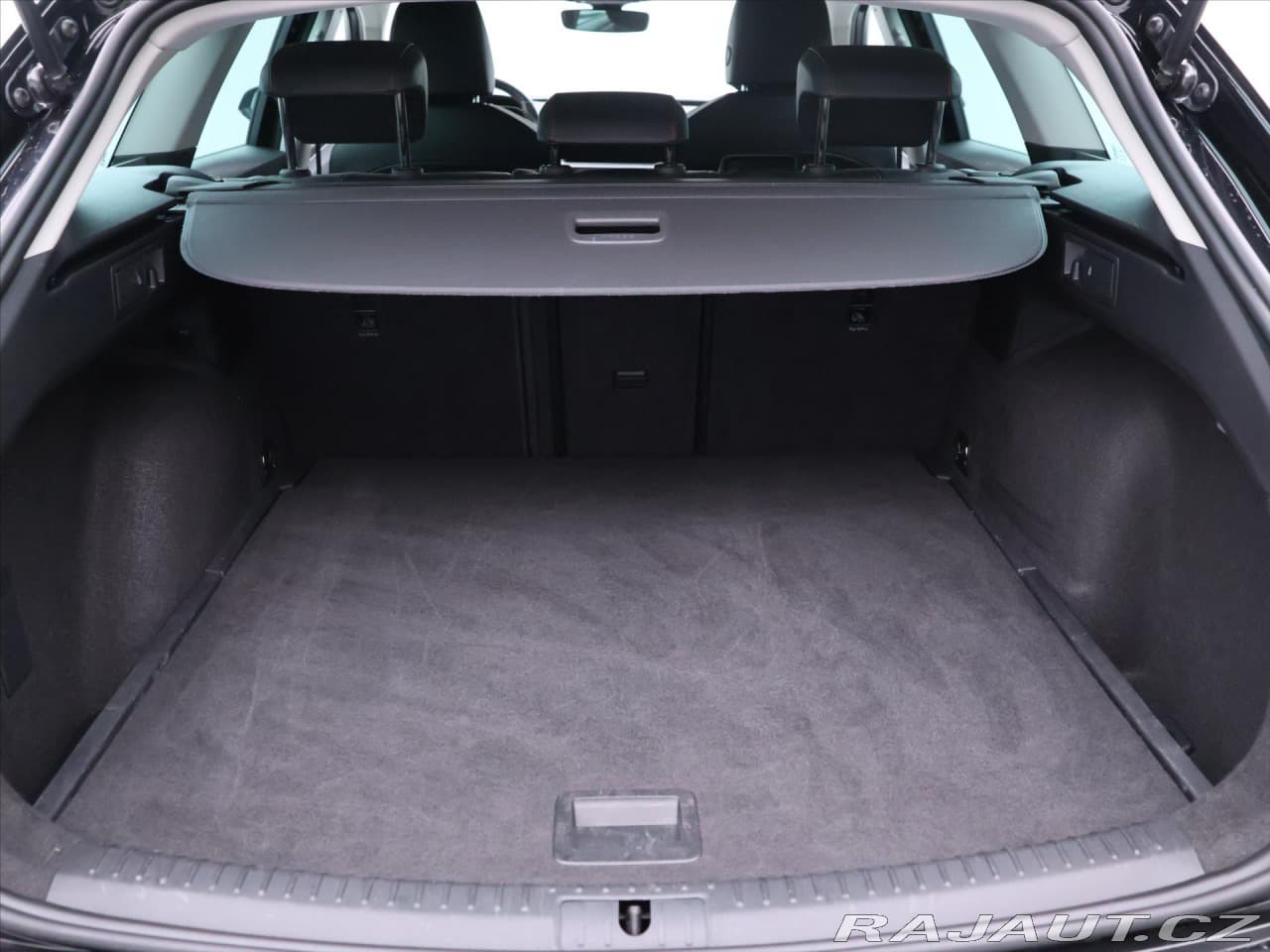 2023 Seat LEON - 10