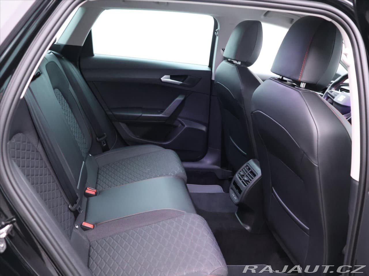 2023 Seat LEON - 13