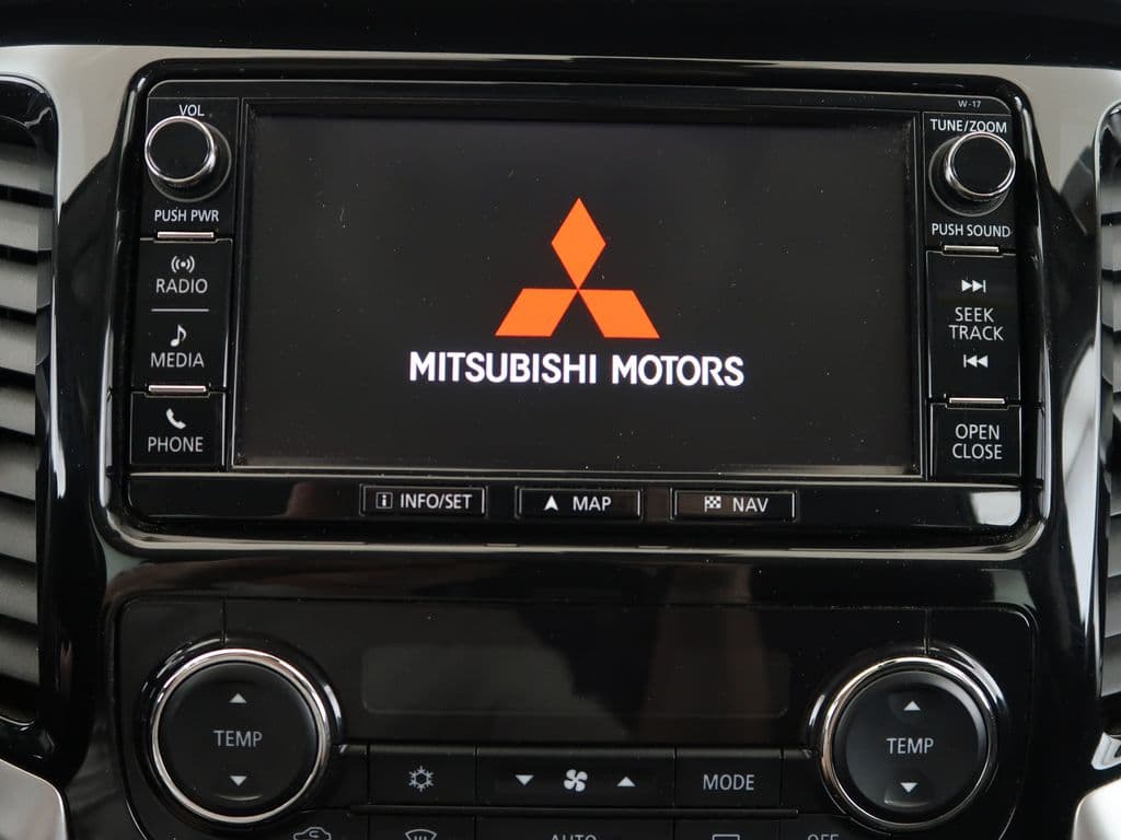 2017 Mitsubishi L200 - 19
