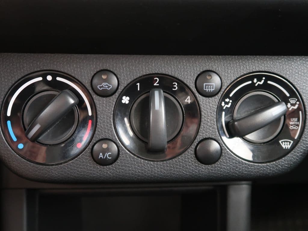 2008 Suzuki SWIFT - 18