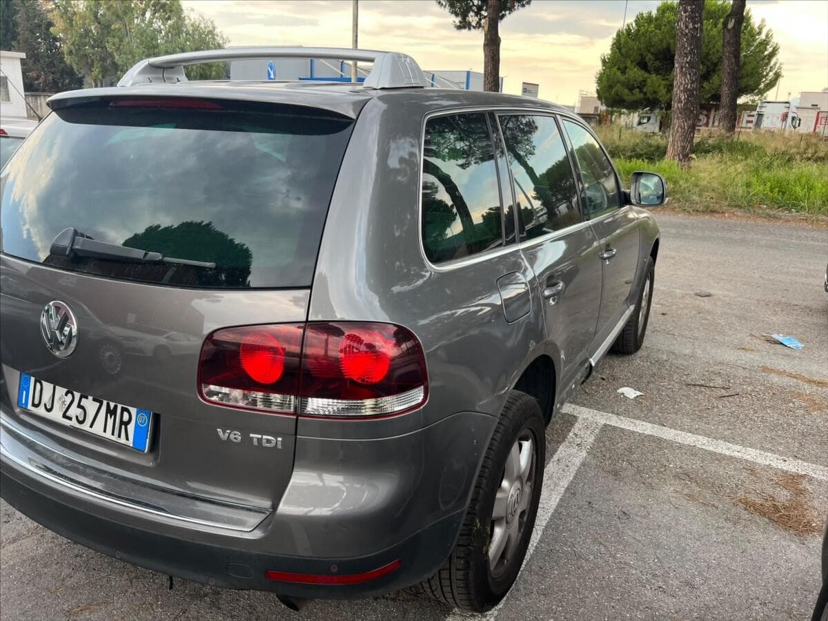 2007 Volkswagen TOUAREG - 3