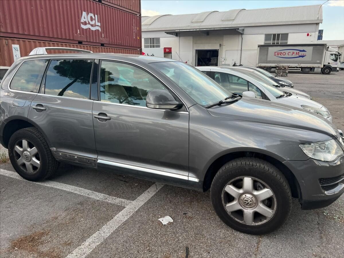 2007 Volkswagen TOUAREG - 4