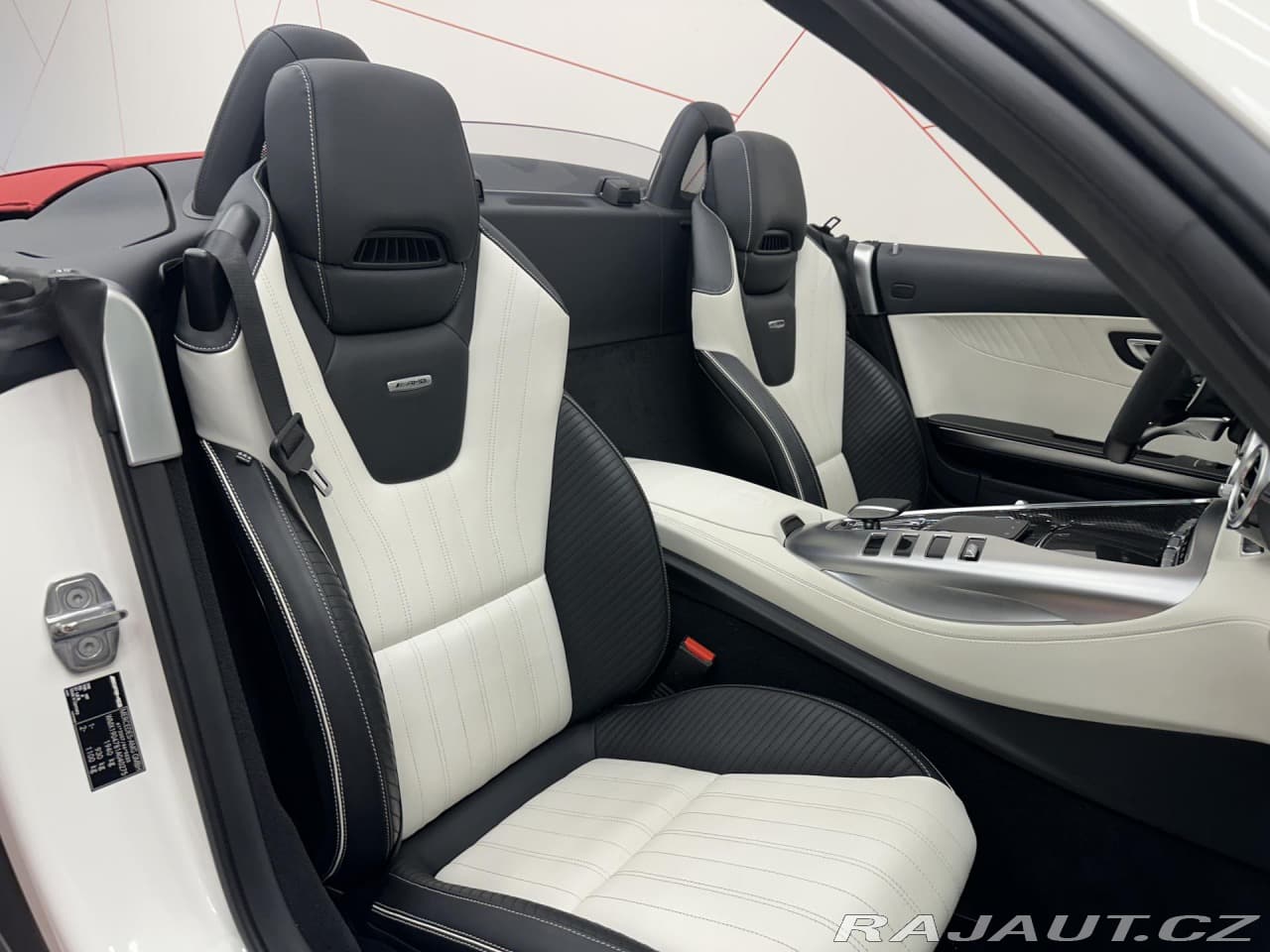 2020 Mercedes-Benz OSTATNÍ - 12