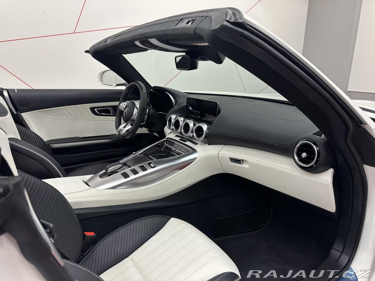 2020 Mercedes-Benz OSTATNÍ - 13