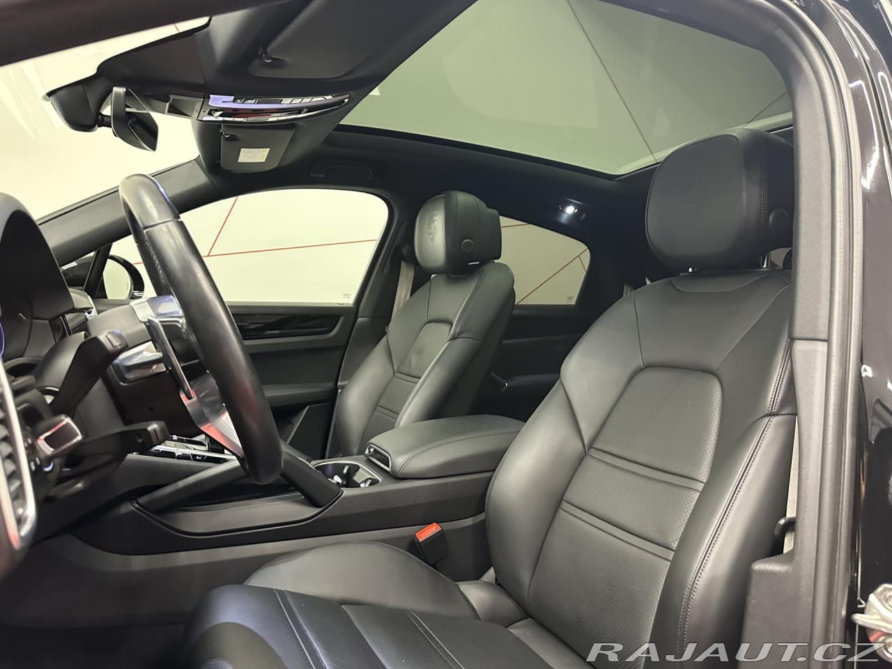 2023 Porsche CAYENNE - 7
