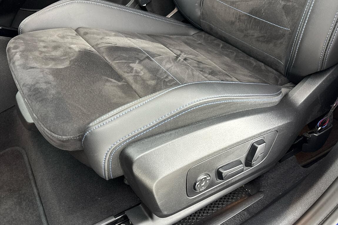 2025 BMW X1 - 14