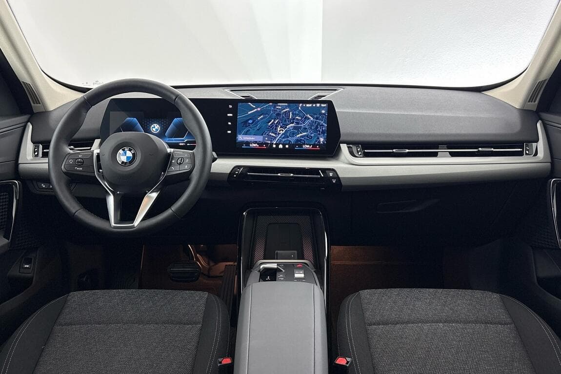 2026 BMW X1 - 14