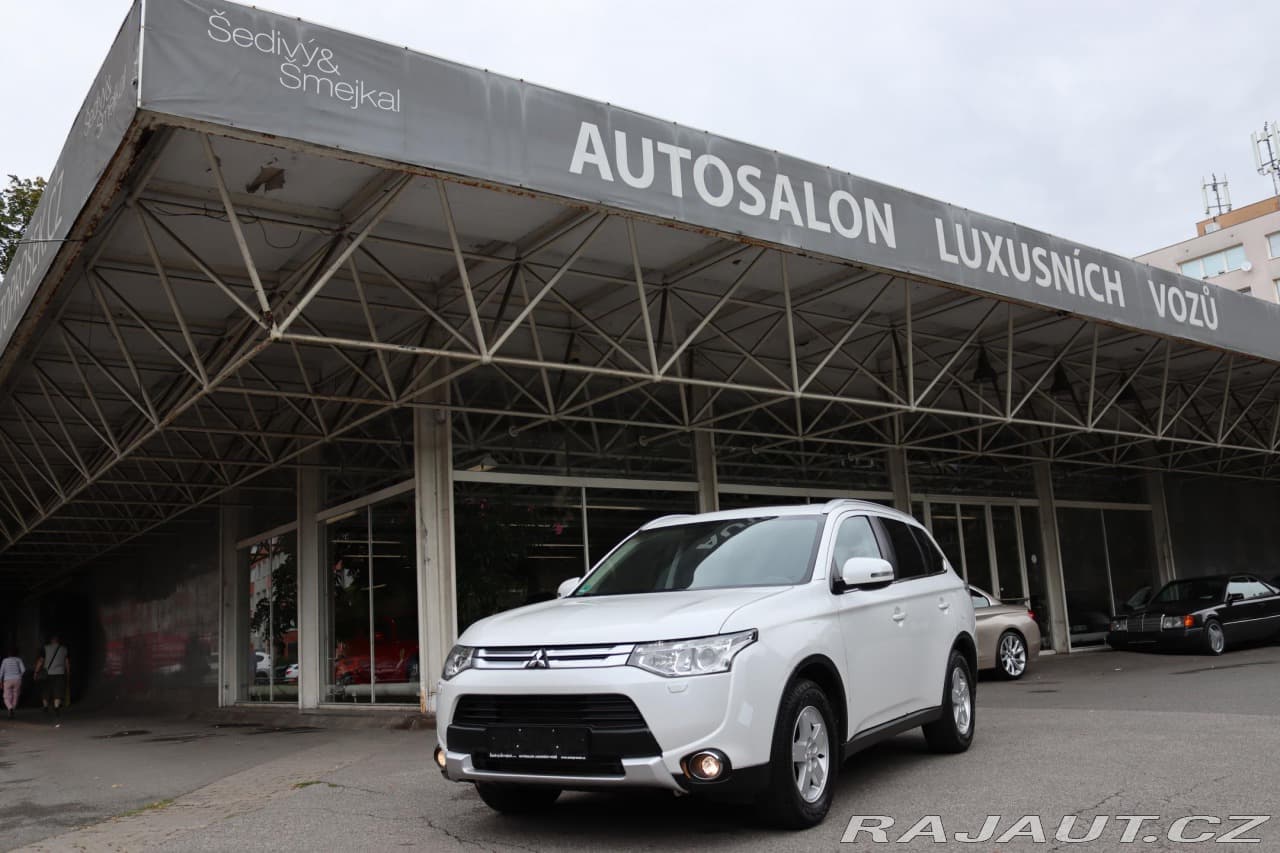 2014 Mitsubishi OUTLANDER