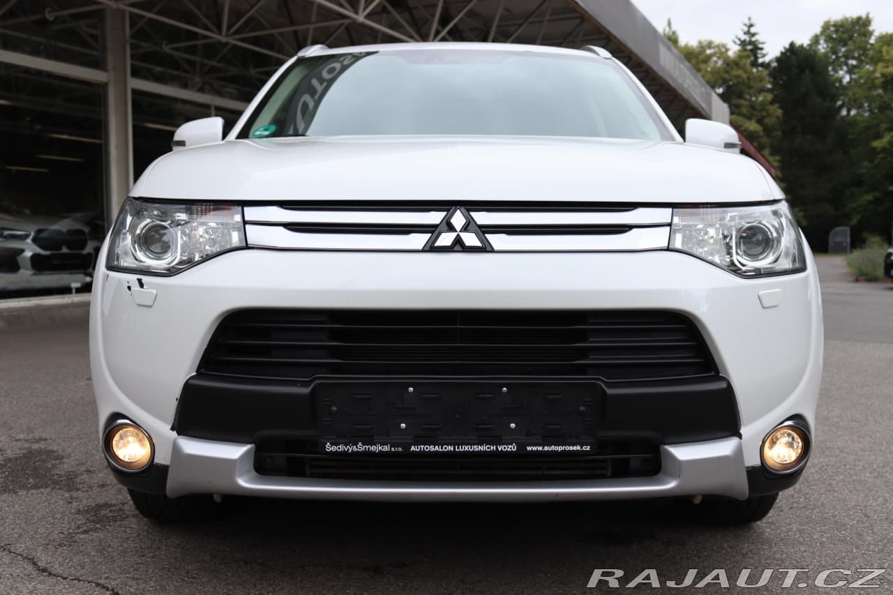 2014 Mitsubishi OUTLANDER - 3